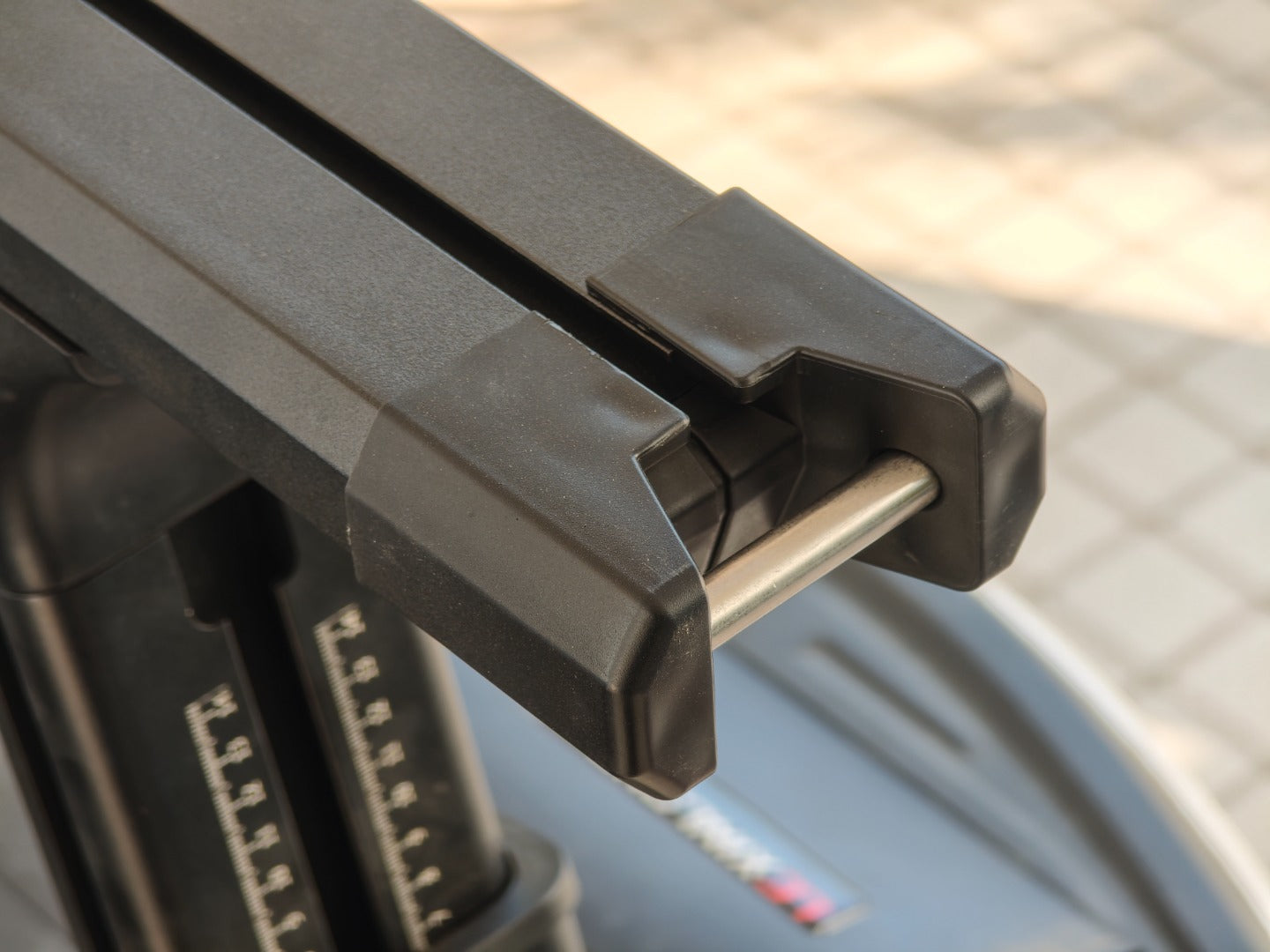Boundless Adjustable Truck Bed Rack